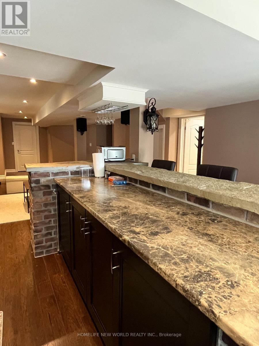 1574 Rockaway Street, Oshawa, Ontario  L1K 0C9 - Photo 7 - E13704088