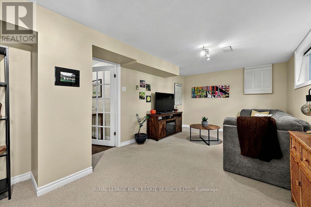 207 Camilla Crescent, Essa, Ontario  L0L 2N0 - Photo 23 - N13704134