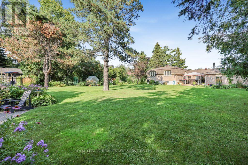 207 Camilla Crescent, Essa, Ontario  L0L 2N0 - Photo 36 - N13704134
