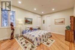 137 Arnold Avenue, Vaughan, Ontario  L4J 1B8 - Photo 10 - N13704136