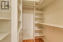 137 Arnold Avenue, Vaughan, Ontario  L4J 1B8 - Photo 13 - N13704136