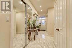137 Arnold Avenue, Vaughan, Ontario  L4J 1B8 - Photo 15 - N13704136