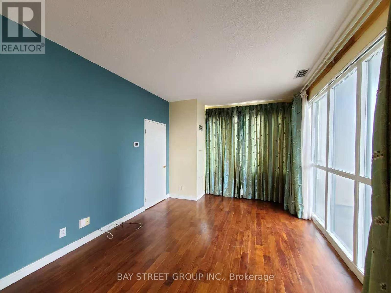 Ph206 - 23 Hollywood Avenue, Toronto, Ontario  M2N 7L8 - Photo 10 - C12842142