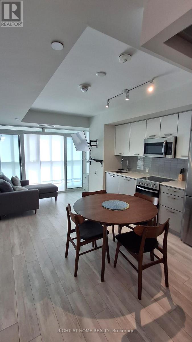 211 - 1630 QUEEN STREET E, Toronto, Ontario