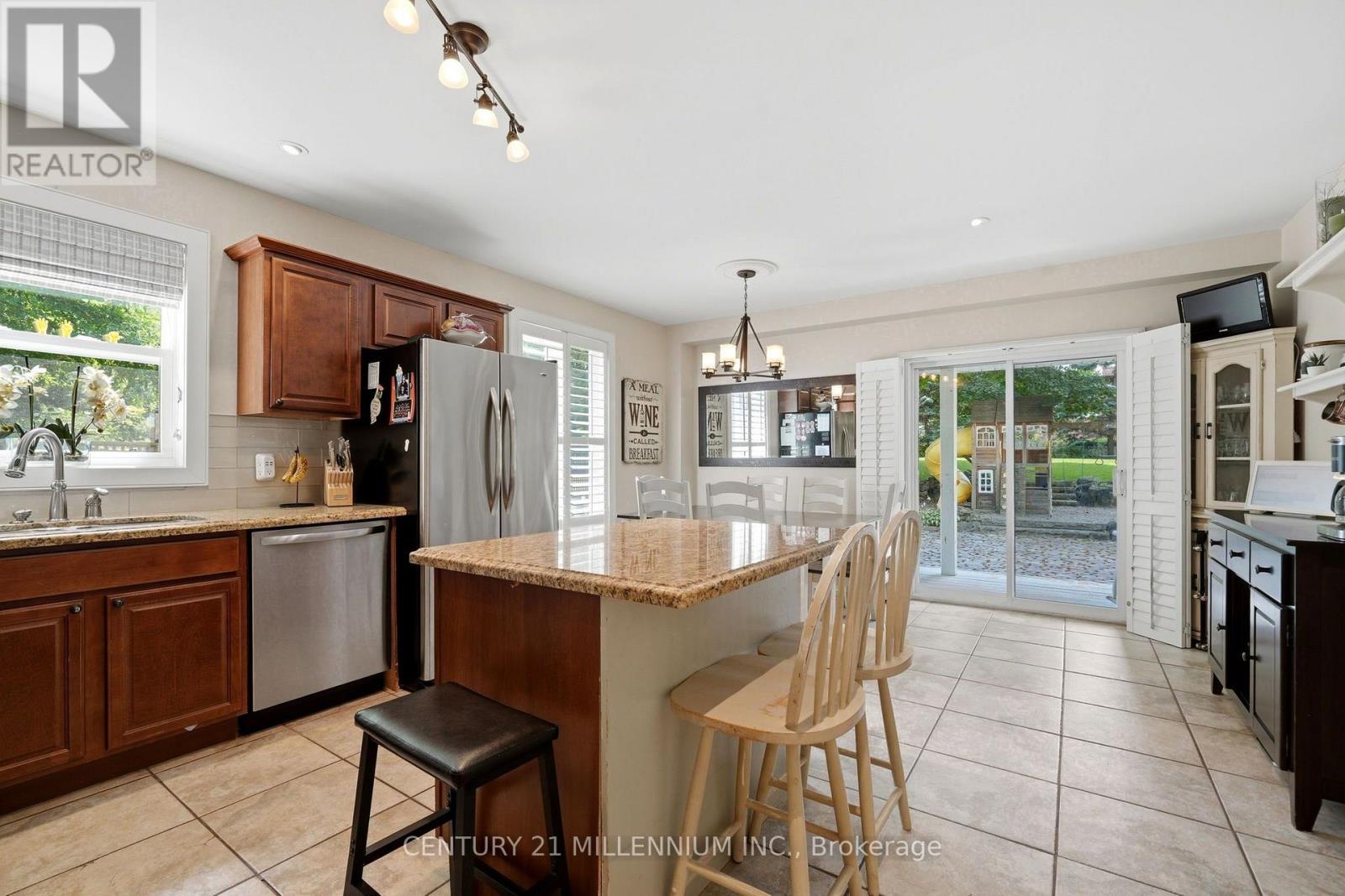 255 Macdonald Street, Caledon, Ontario  L7C 1L8 - Photo 13 - W13704094