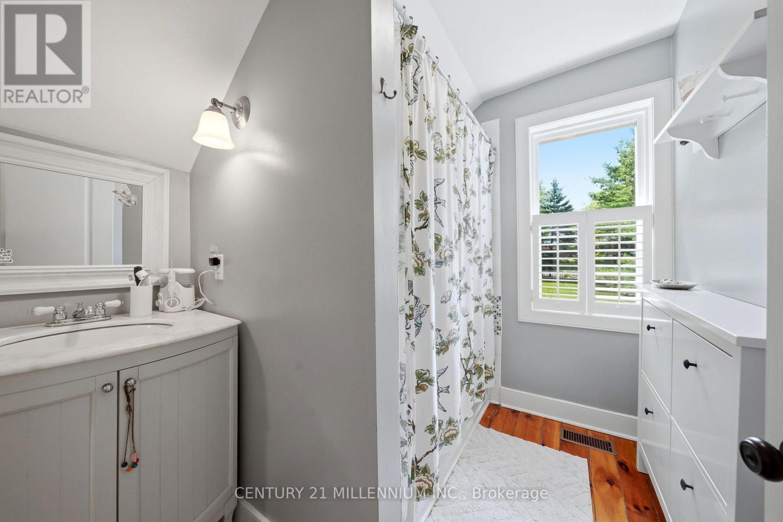 255 Macdonald Street, Caledon, Ontario  L7C 1L8 - Photo 35 - W13704094