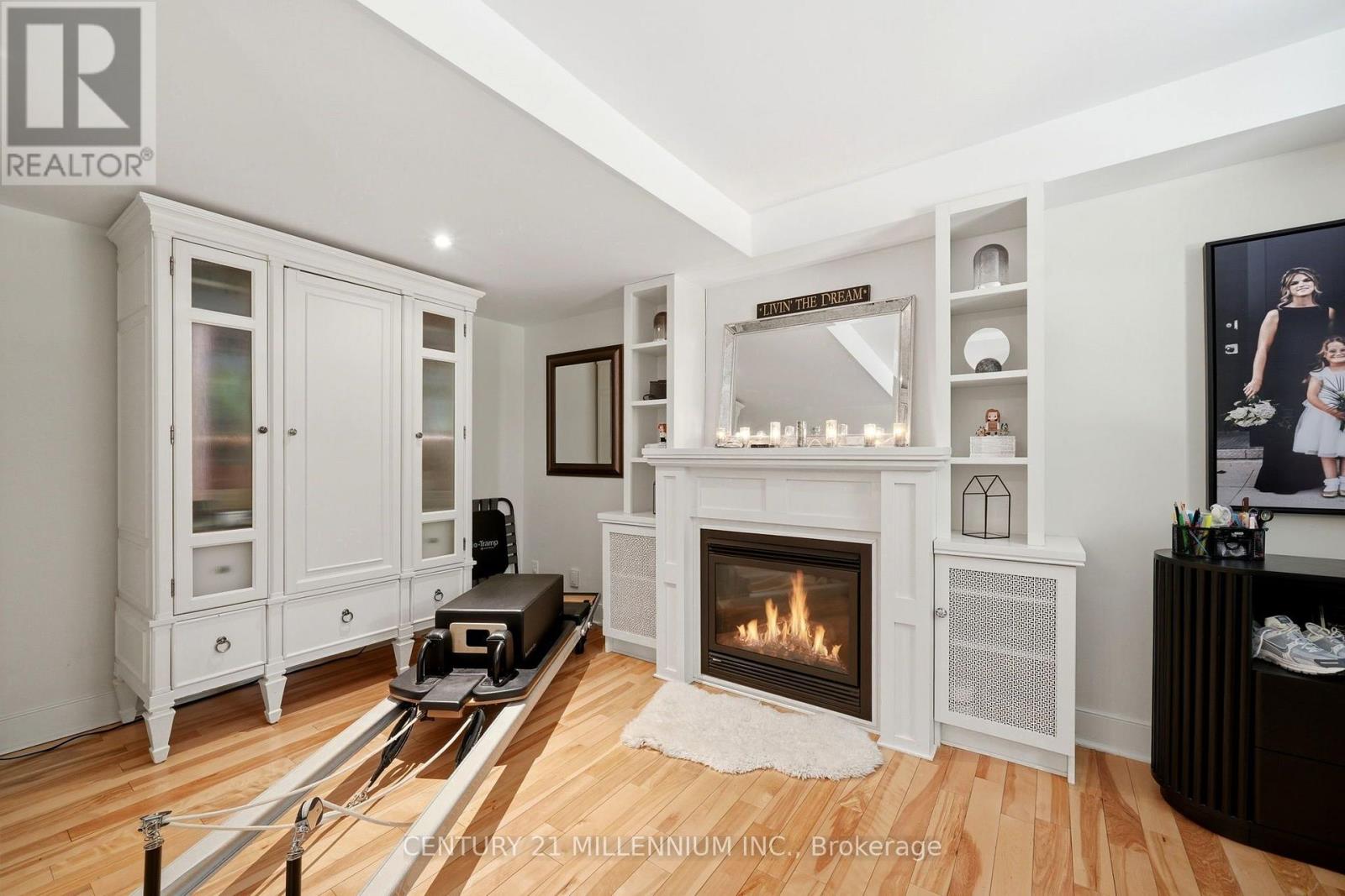 255 Macdonald Street, Caledon, Ontario  L7C 1L8 - Photo 9 - W13704094