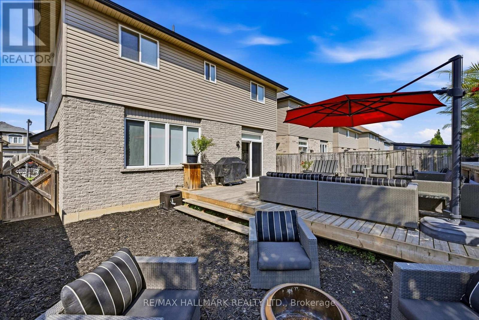 1334 Upper Paradise Road, Hamilton, Ontario  L9B 0C3 - Photo 40 - X13704100