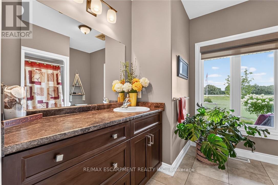 846 Regional Road 27, West Lincoln, Ontario  L0R 2J0 - Photo 21 - X13704116