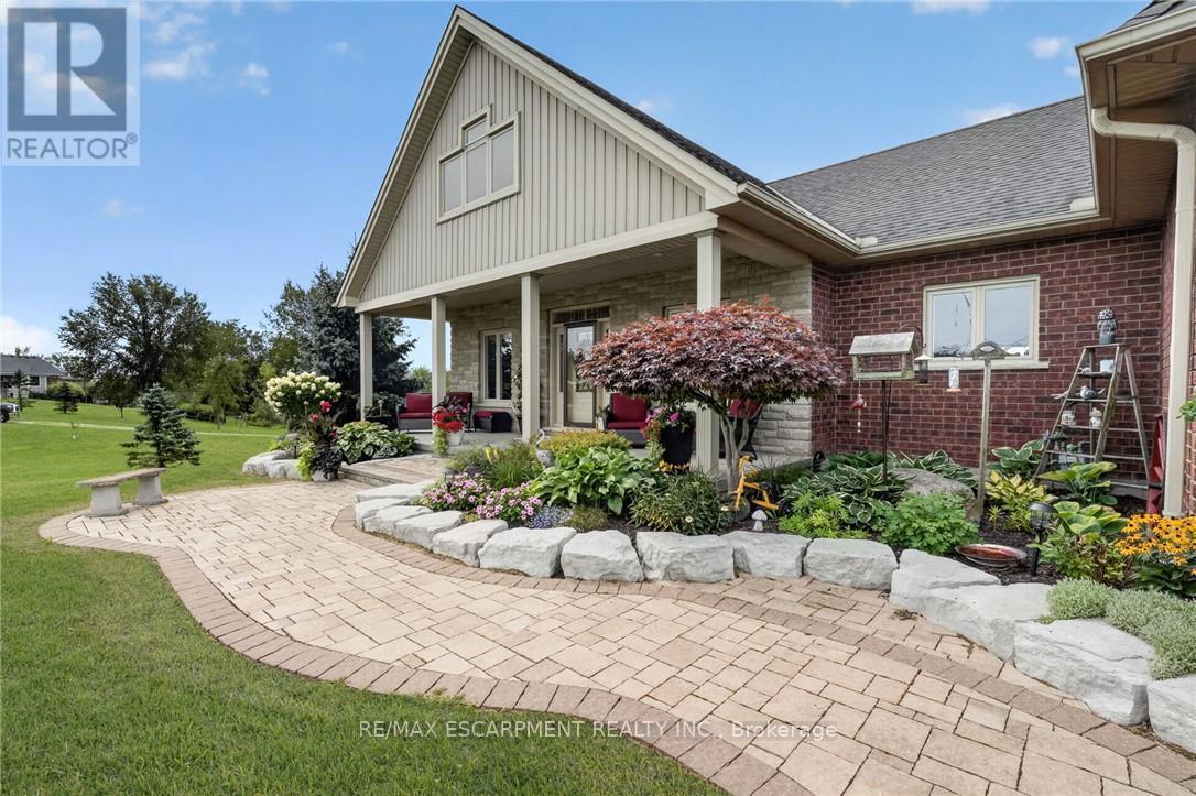 846 Regional Road 27, West Lincoln, Ontario  L0R 2J0 - Photo 3 - X13704116