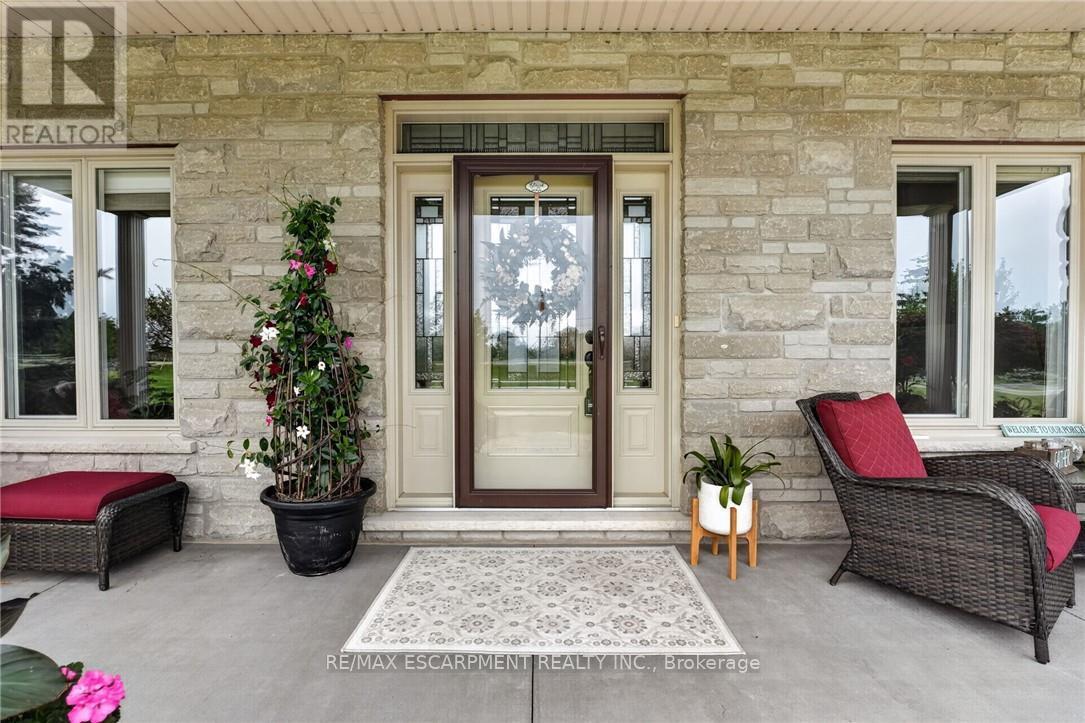 846 Regional Road 27, West Lincoln, Ontario  L0R 2J0 - Photo 4 - X13704116
