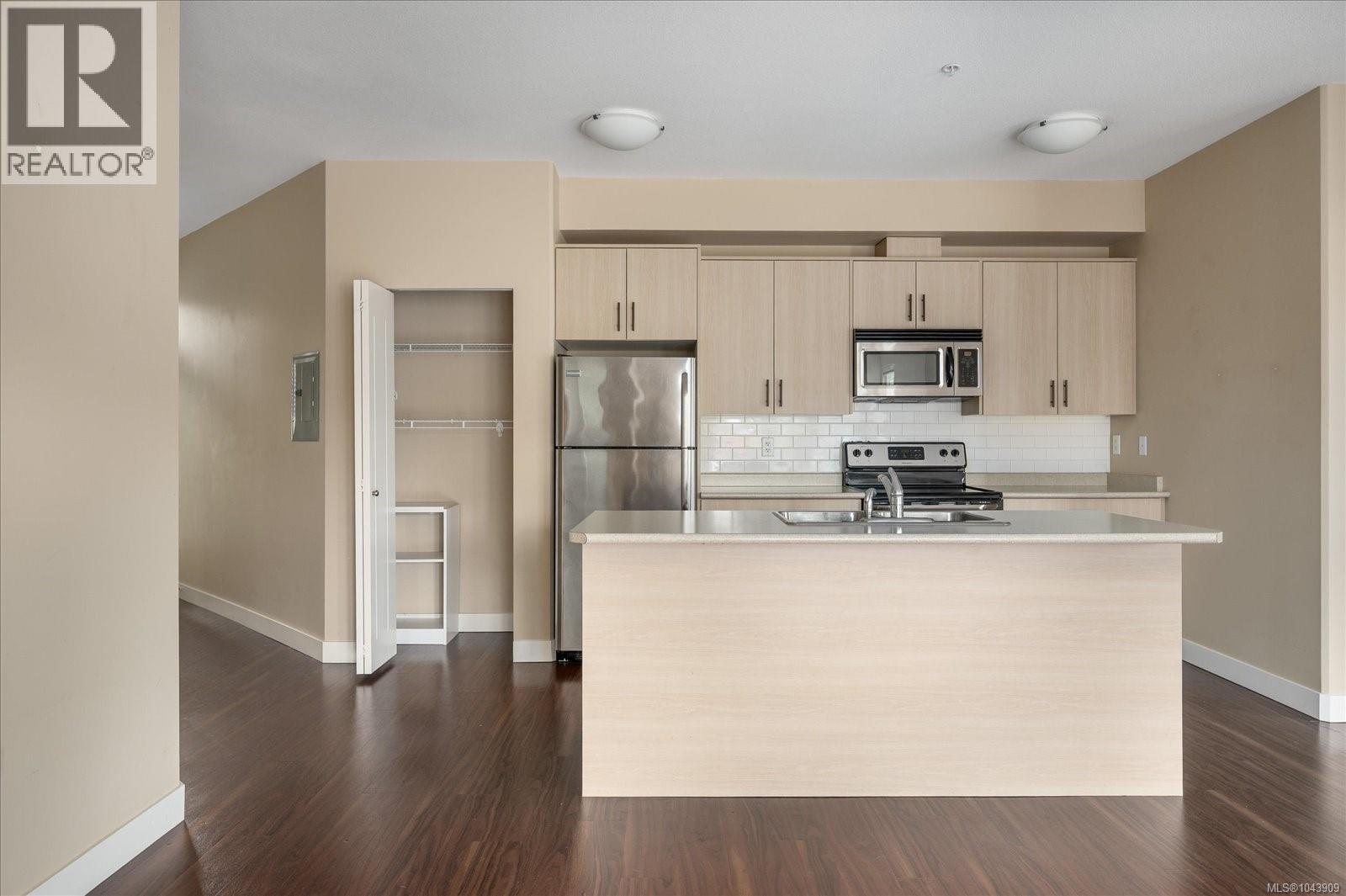 205 5170 Dunster Rd, Nanaimo, British Columbia  V9T 2Z2 - Photo 11 - 1043909