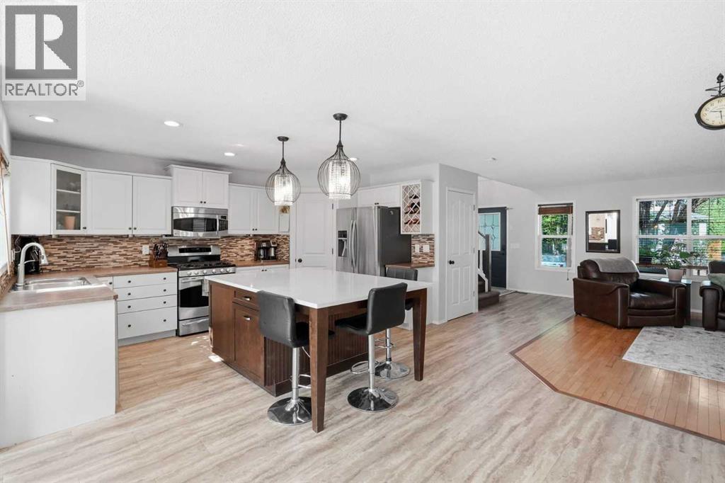 249 Inverness Park SE, Calgary, Alberta  T2Z 3K7 - Photo 10 - A2338536