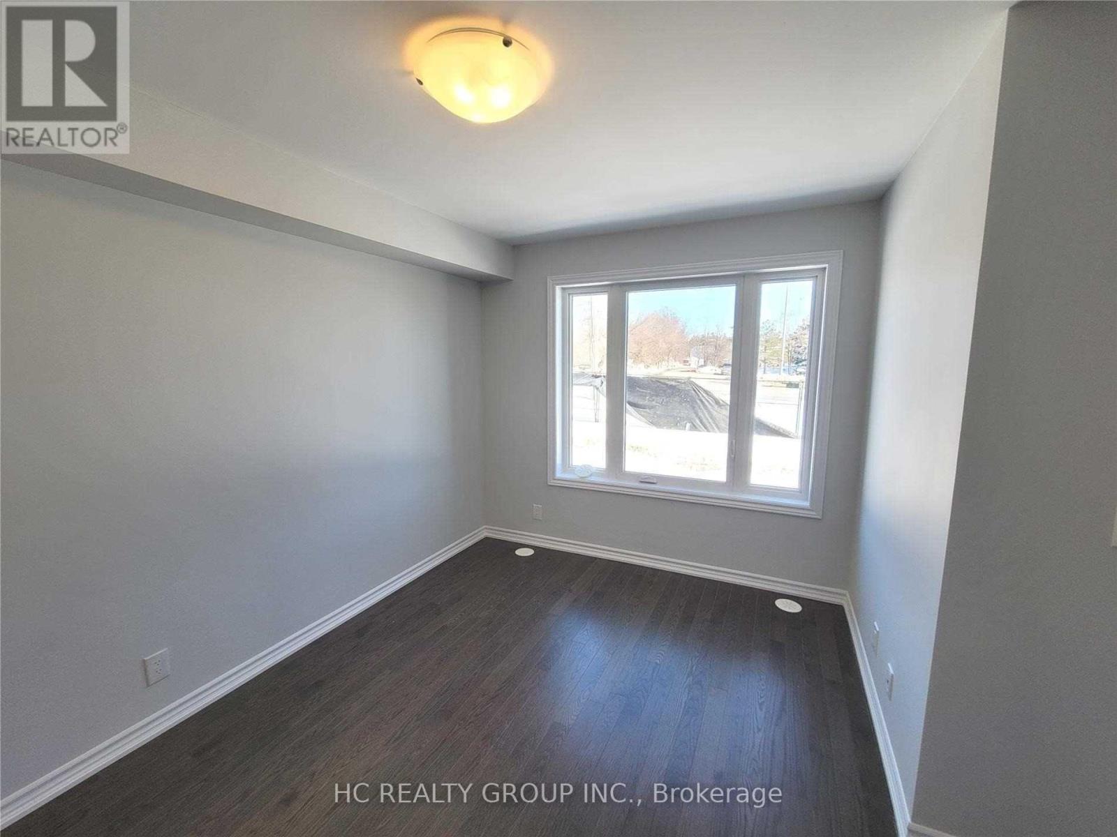 9702 Kennedy Road, Markham, Ontario  L6C 3J8 - Photo 10 - N13704148