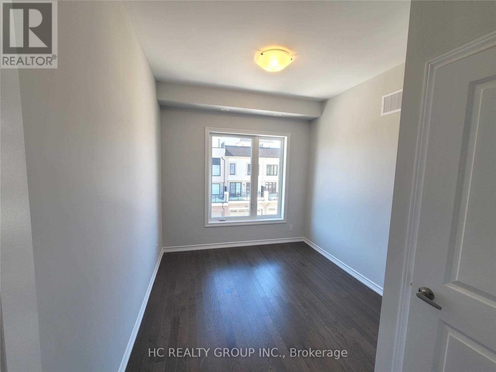 9702 Kennedy Road, Markham, Ontario  L6C 3J8 - Photo 6 - N13704148