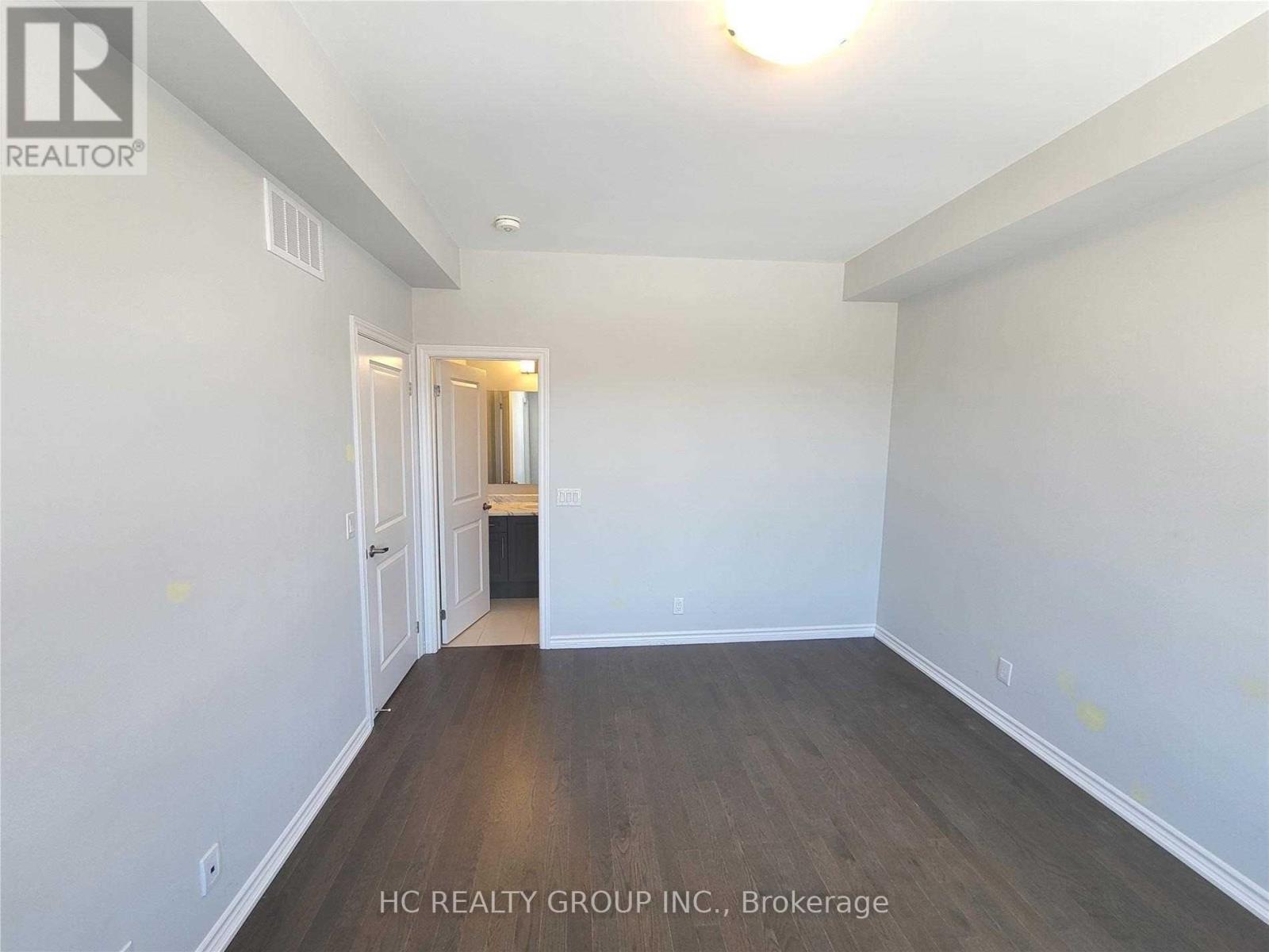 9702 Kennedy Road, Markham, Ontario  L6C 3J8 - Photo 9 - N13704148