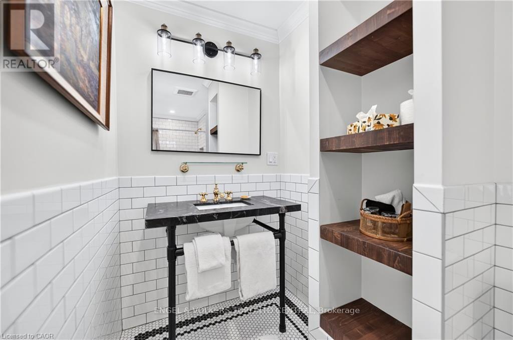 100 Brunswick Street, Stratford, Ontario  N5A 3M1 - Photo 38 - X13704150