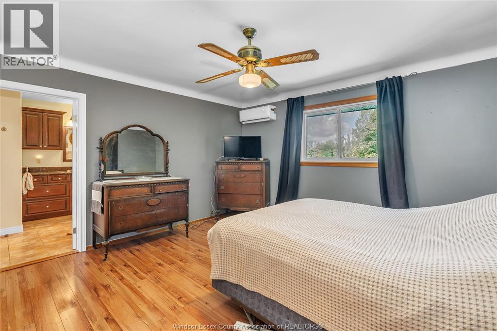 1233 County Rd 27, Lakeshore, Ontario  N8L 1B7 - Photo 15 - 26020508