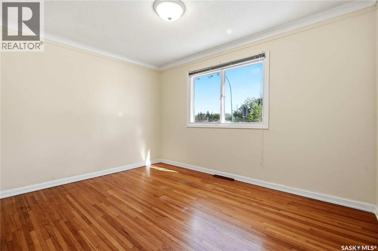 49 Scott Street, Regina, Saskatchewan  S4S 4A1 - Photo 11 - SK038939
