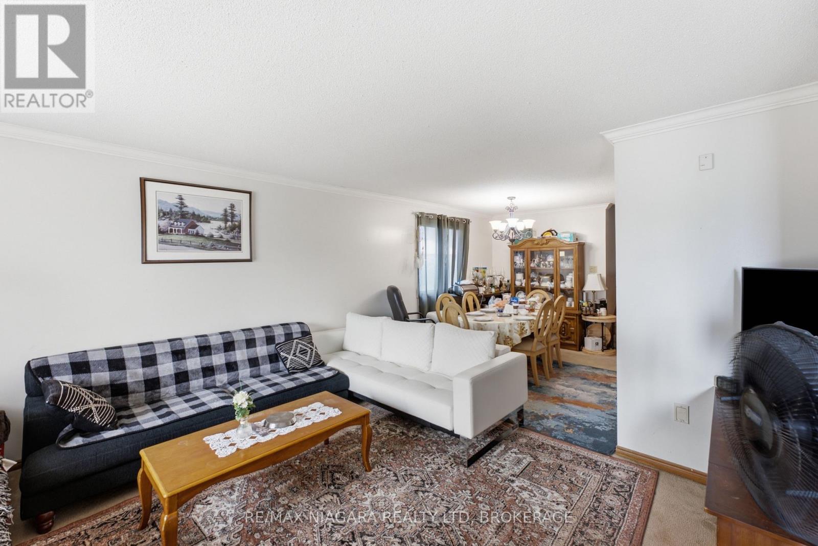 4989 Tara Avenue, Niagara Falls, Ontario  L2H 2V8 - Photo 3 - X13704170