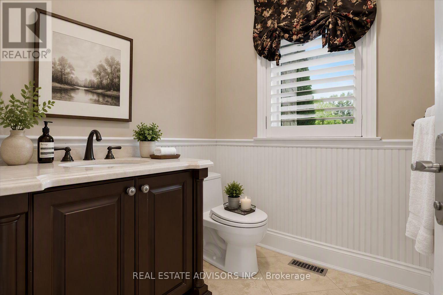 43 Grayfield Drive, Whitchurch-Stouffville, Ontario  L4A 0B1 - Photo 16 - N13702340