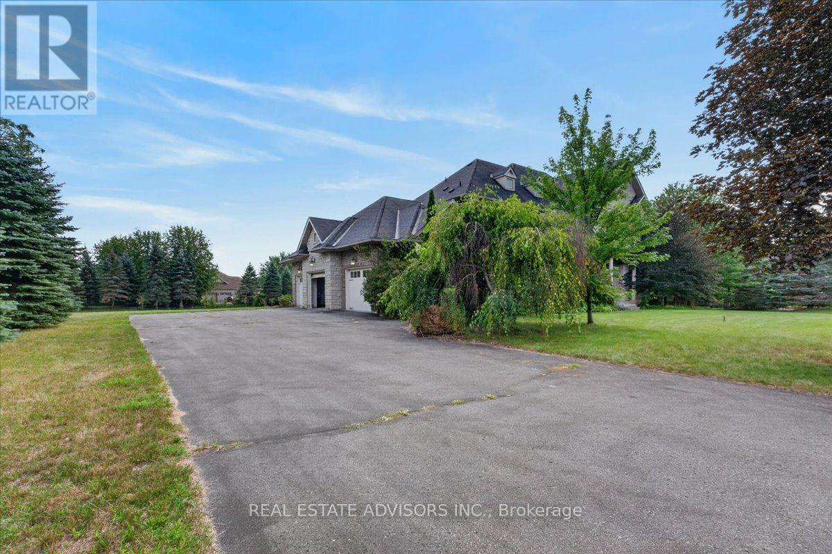43 Grayfield Drive, Whitchurch-Stouffville, Ontario  L4A 0B1 - Photo 41 - N13702340