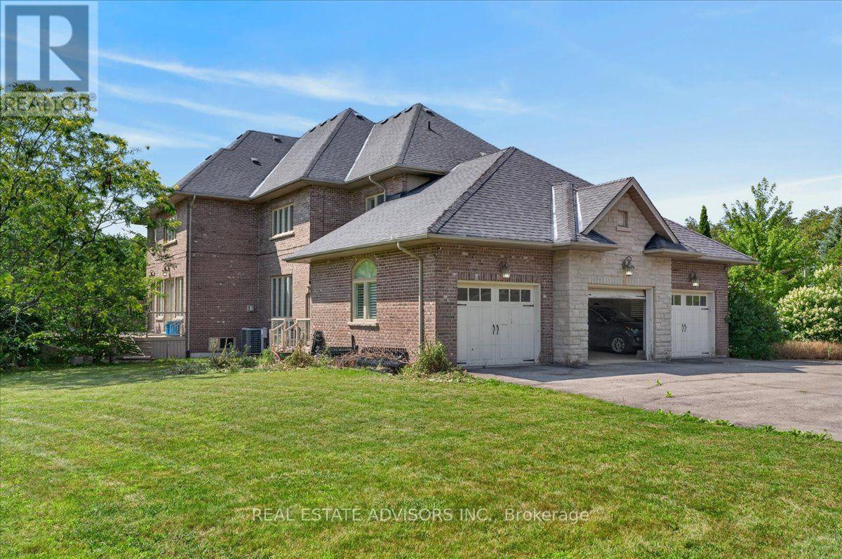 43 Grayfield Drive, Whitchurch-Stouffville, Ontario  L4A 0B1 - Photo 38 - N13702340