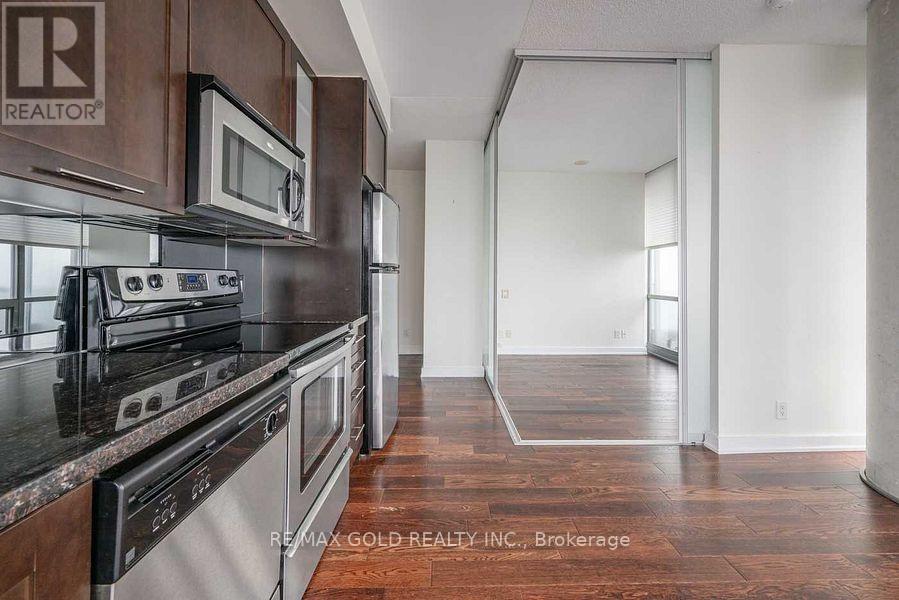 1904 - 33 Mill Street, Toronto, Ontario  M5A 3R3 - Photo 6 - C13704162