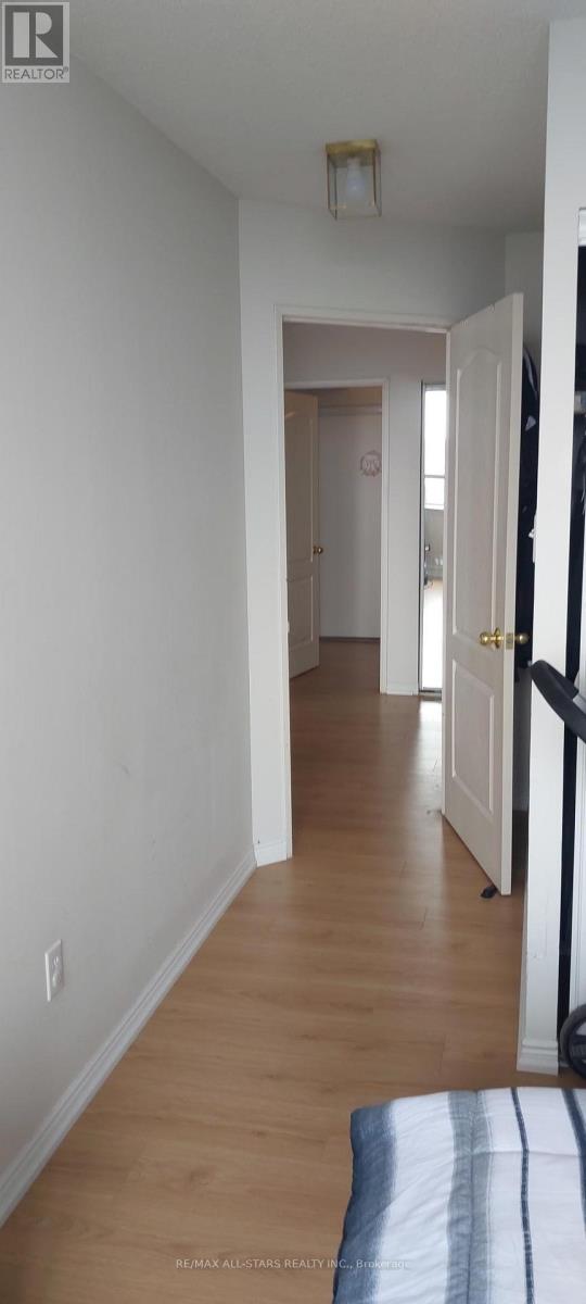 1889 - 1 Greystone Walk Drive, Toronto, Ontario  M1K 5J3 - Photo 21 - E13100010
