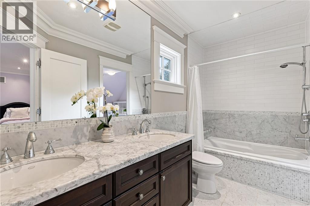 411 Wedgewood Drive, Oakville, Ontario  L6J 4S3 - Photo 49 - 40856024