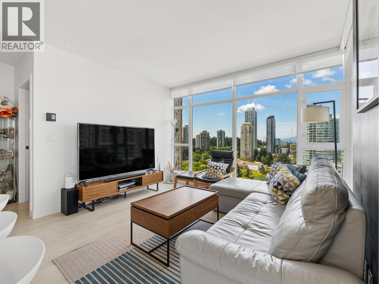 1807 6098 Station Street, Burnaby, British Columbia  V5H 0H4 - Photo 4 - R3152625