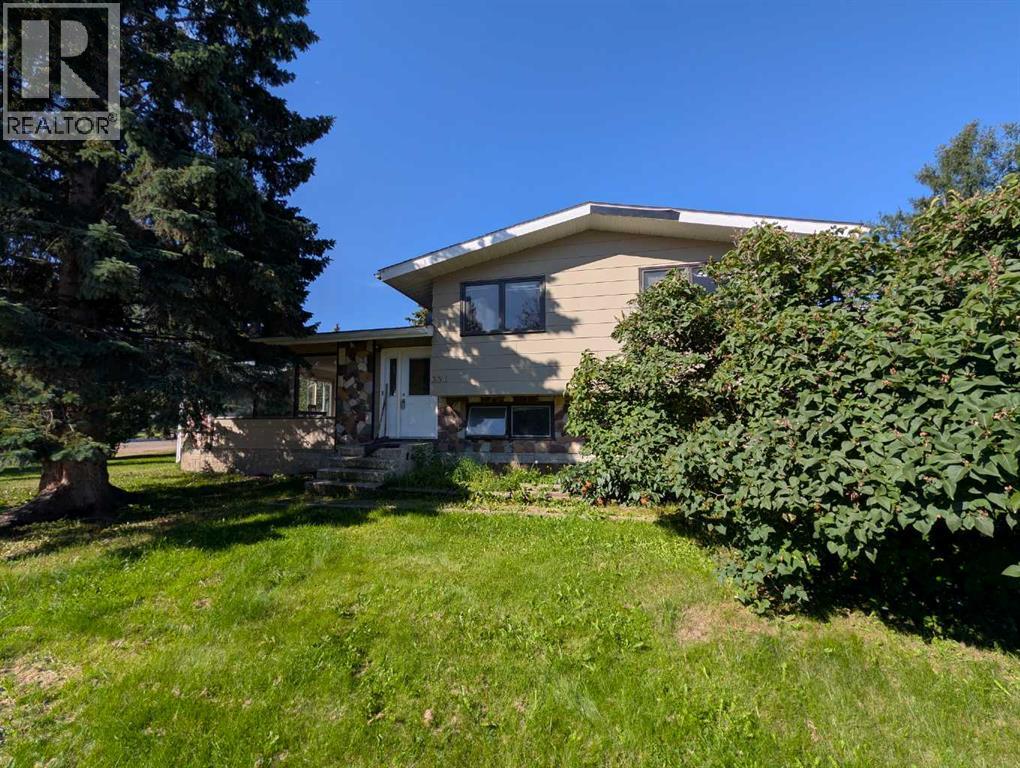336 9 Street NE, Slave Lake, Alberta