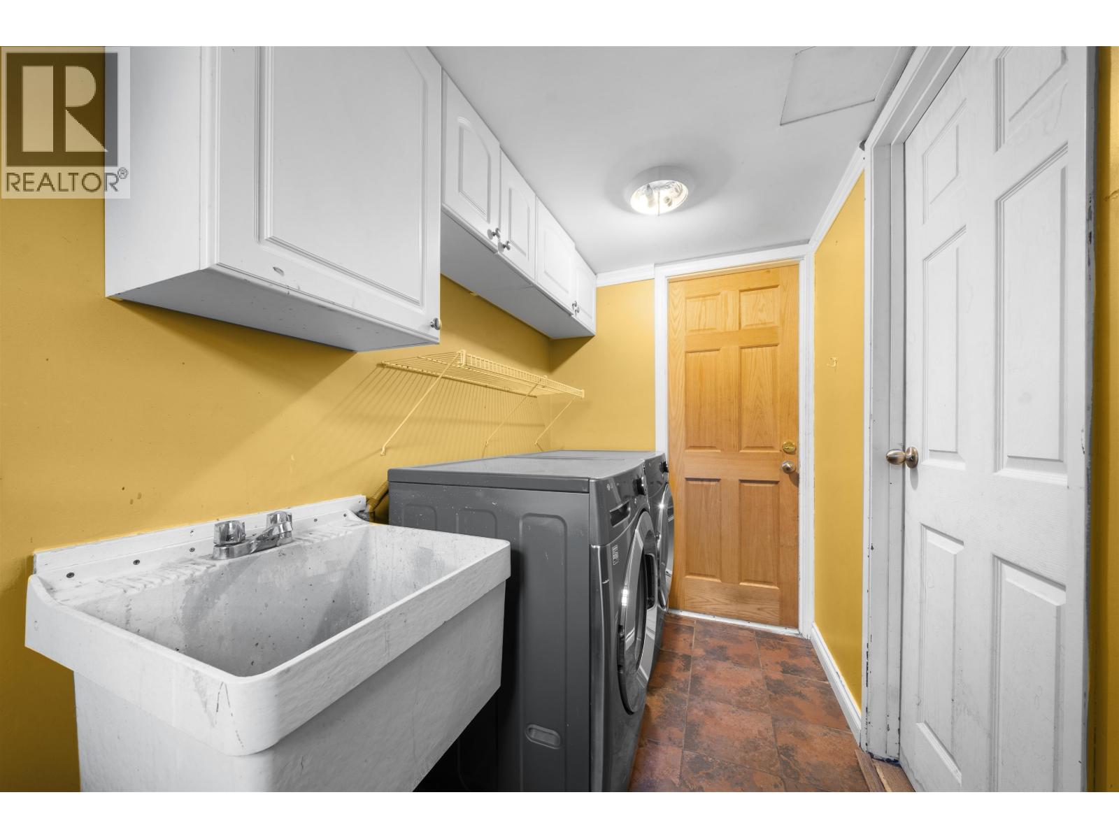 1857 Warwick Avenue, Port Coquitlam, British Columbia  V3C 4P6 - Photo 21 - R3156643