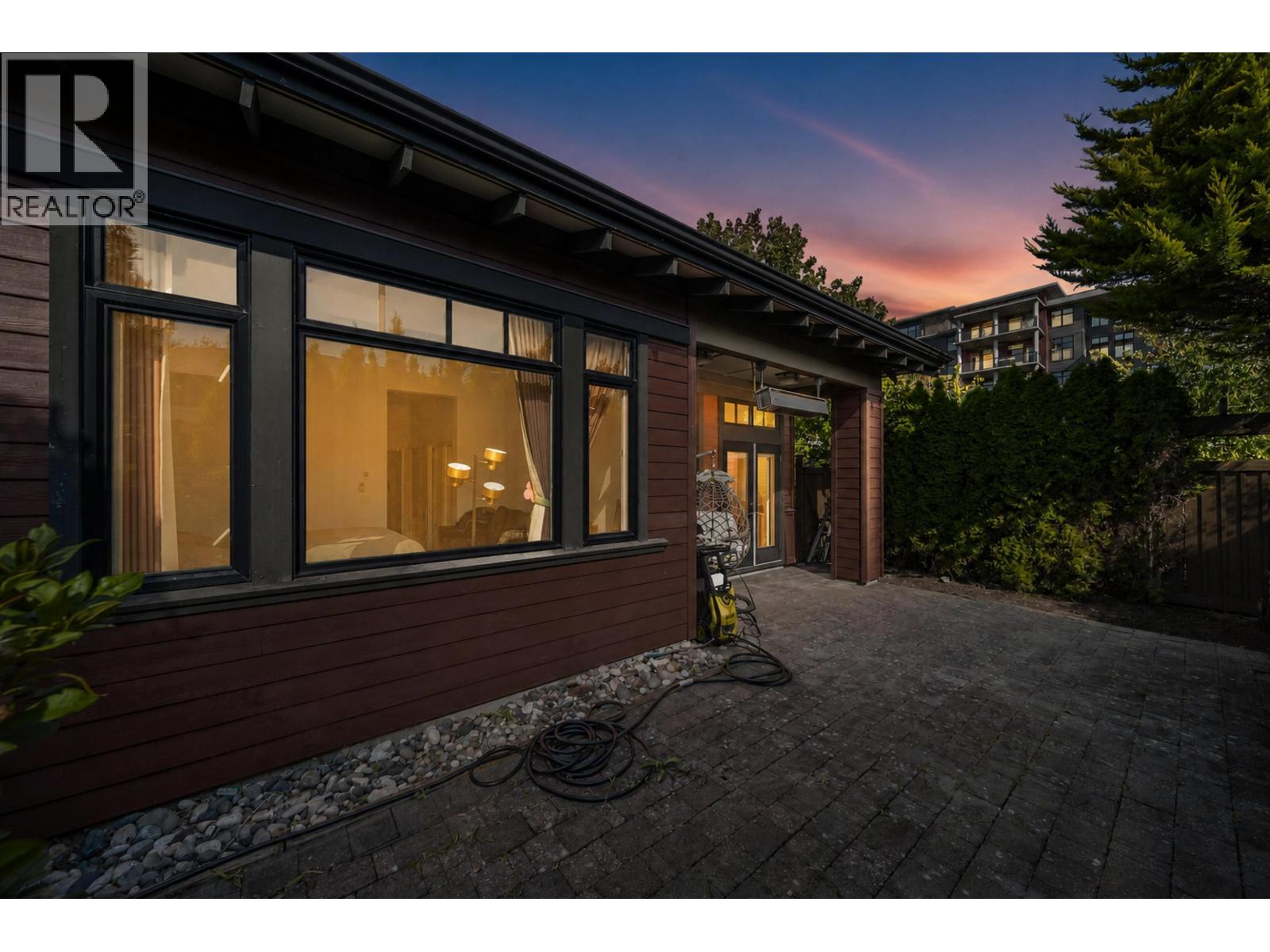 5066 Springs Boulevard, Delta, British Columbia  V4M 0A7 - Photo 10 - R3157028