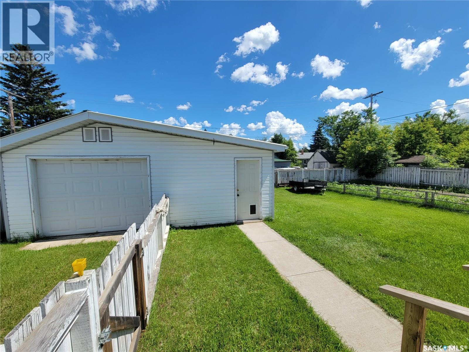 118 1st Street W, St. Walburg, Saskatchewan  S0M 2T0 - Photo 12 - SK046378