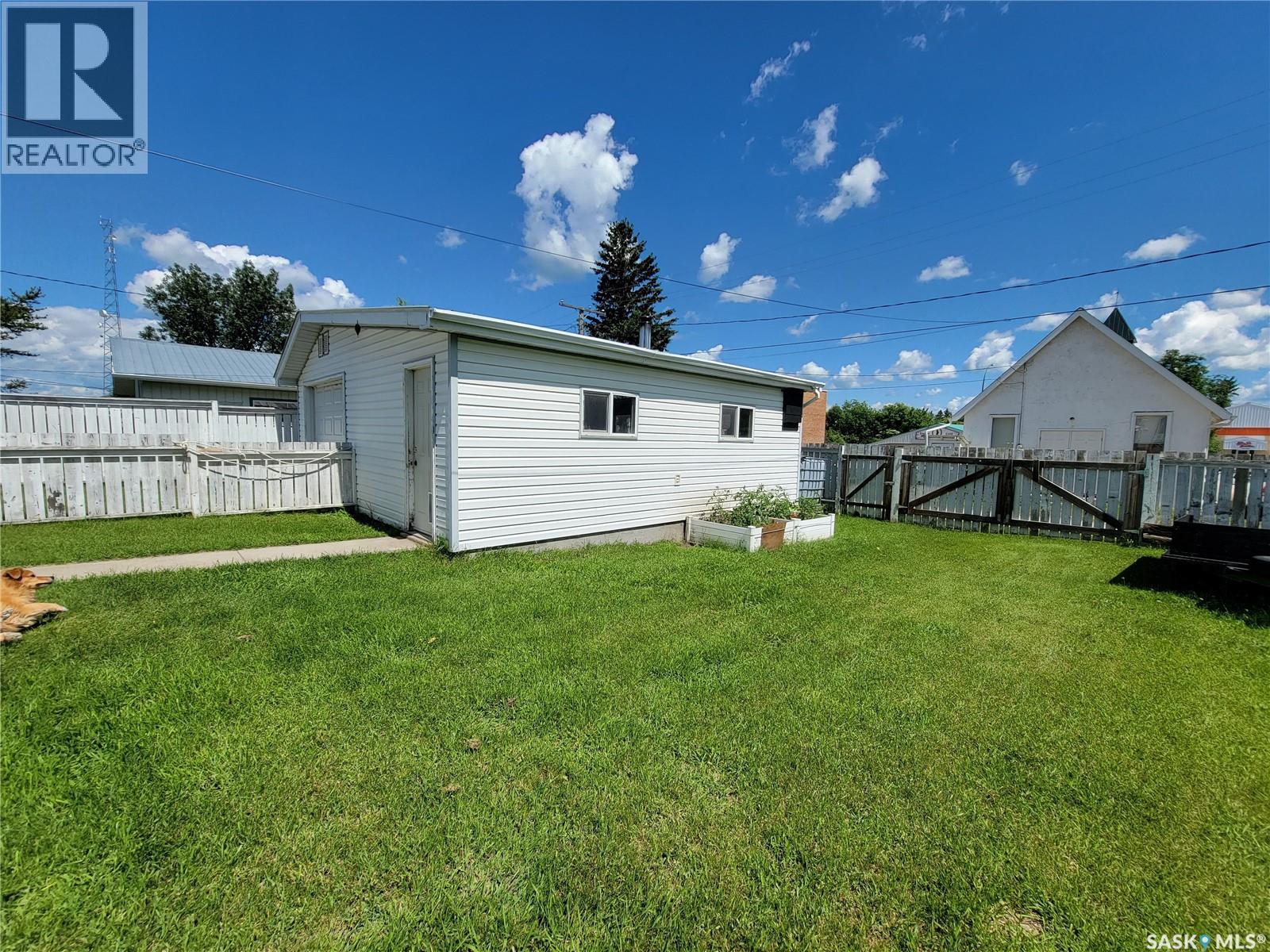 118 1st Street W, St. Walburg, Saskatchewan  S0M 2T0 - Photo 17 - SK046378