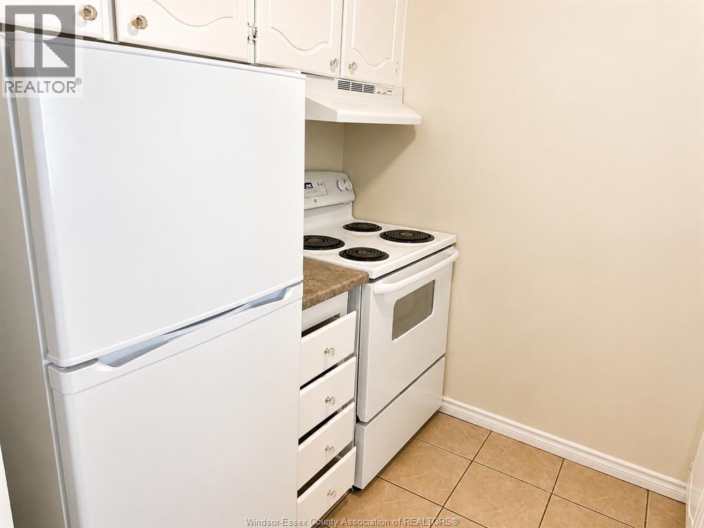 2565 Lauzon Road Unit# 101, Windsor, Ontario  N8T 2Z5 - Photo 12 - 26014906