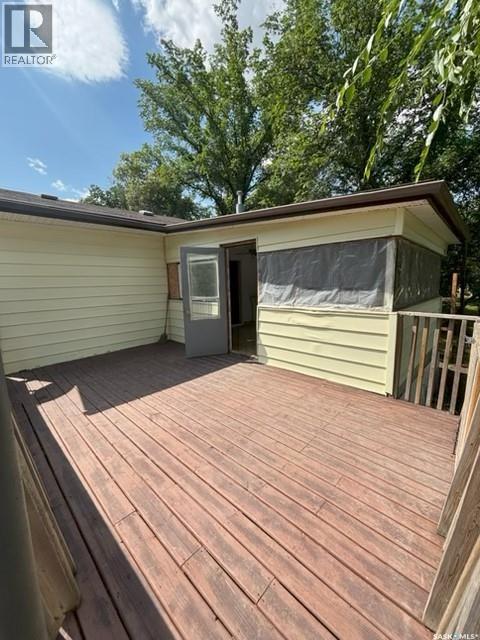 205 3rd Avenue, Young, Saskatchewan  S0K 4Y0 - Photo 15 - SK045684