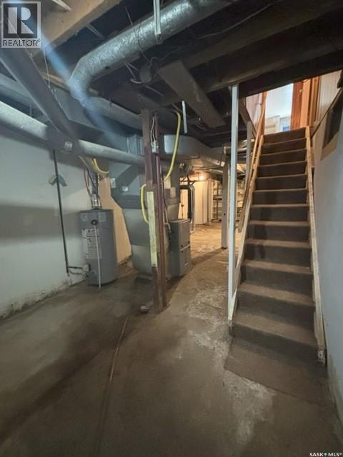 205 3rd Avenue, Young, Saskatchewan  S0K 4Y0 - Photo 13 - SK045684