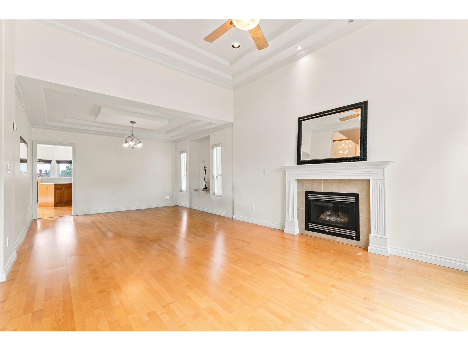 5908 136 Street, Surrey, British Columbia  V3X 1H8 - Photo 2 - R3157954