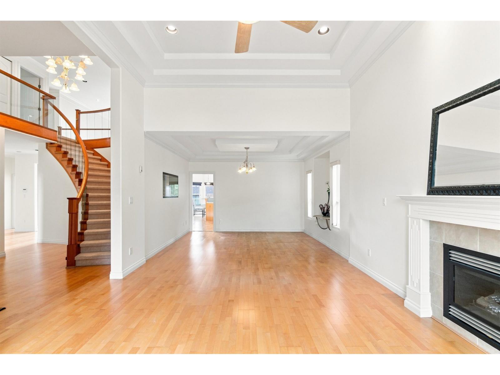 5908 136 Street, Surrey, British Columbia  V3X 1H8 - Photo 4 - R3157954