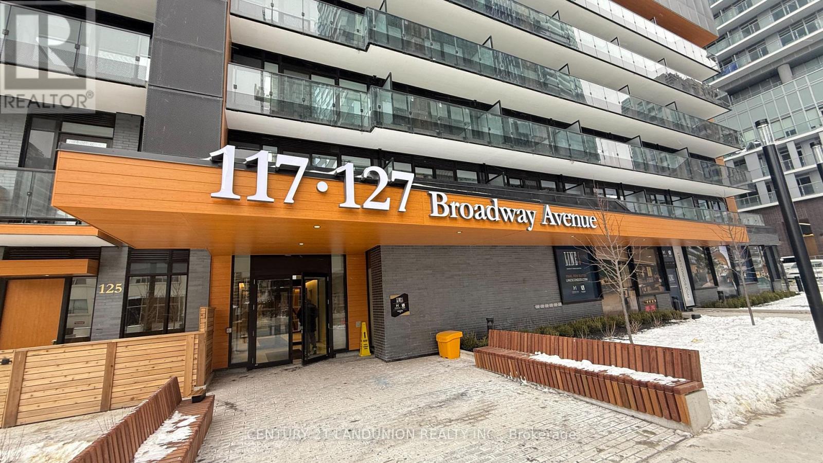 2411 - 117 BROADWAY AVENUE, Toronto, Ontario