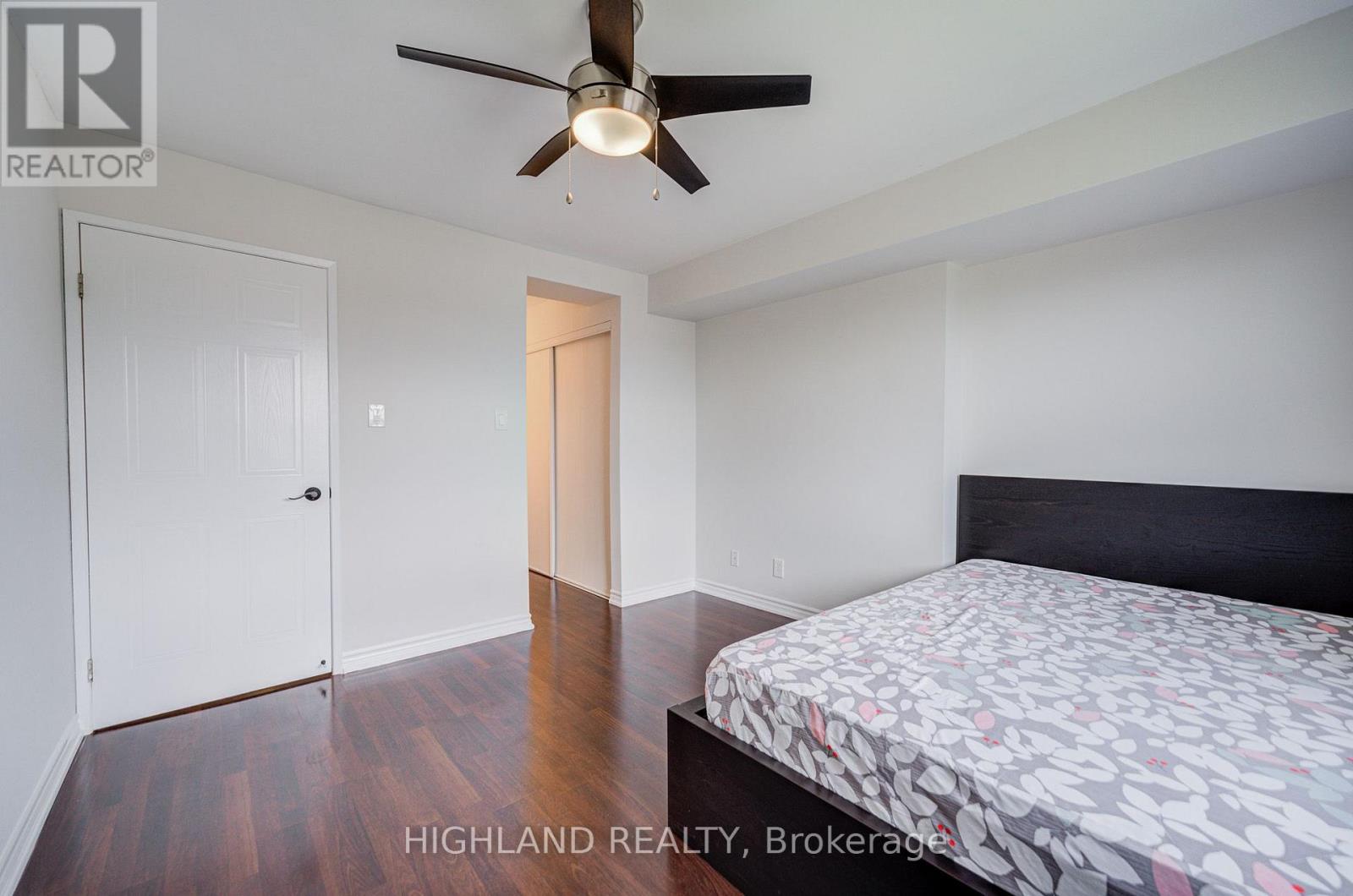 1033 - 95 Trailwood Drive, Mississauga, Ontario  L4Z 3L2 - Photo 12 - W13704180