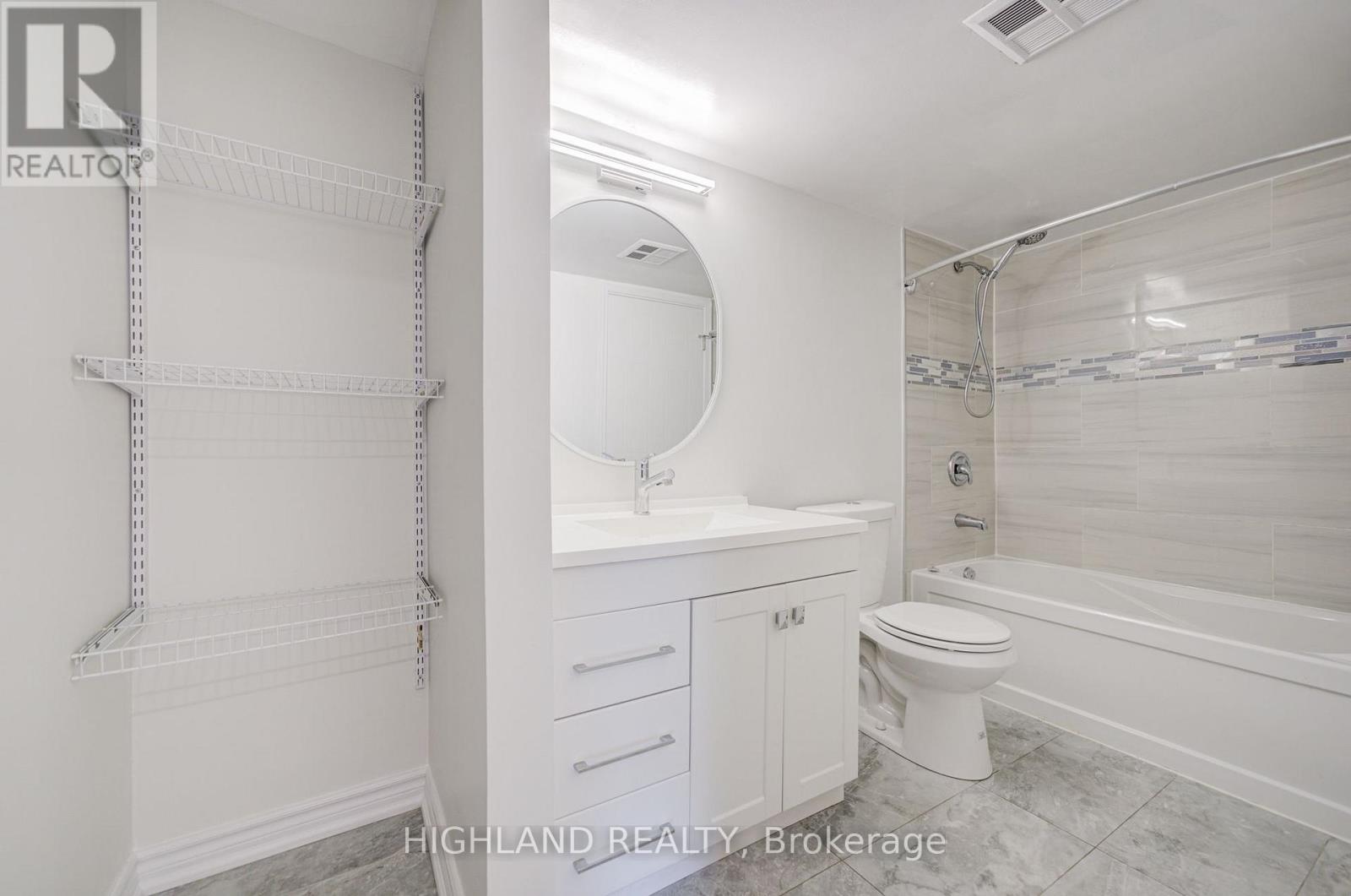 1033 - 95 Trailwood Drive, Mississauga, Ontario  L4Z 3L2 - Photo 14 - W13704180