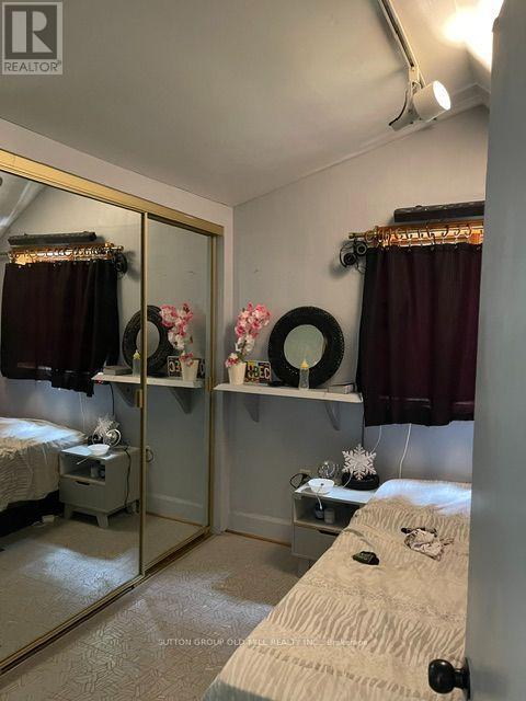 19 Cardell Avenue, Toronto, Ontario  M9N 1S4 - Photo 18 - W13704182