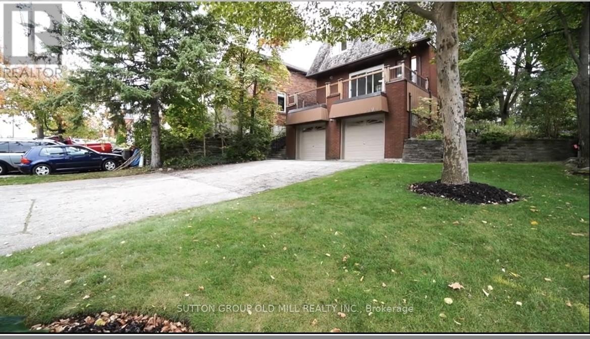 19 Cardell Avenue, Toronto, Ontario  M9N 1S4 - Photo 4 - W13704182