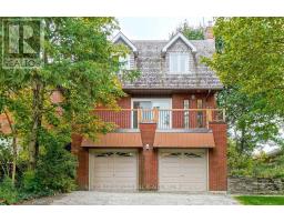 19 CARDELL AVENUE, Toronto, Ontario