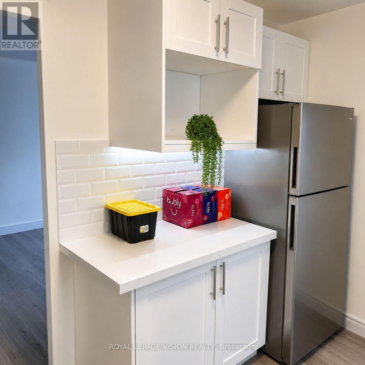 205 - 895 Kennedy Road, Toronto, Ontario  M1K 2E9 - Photo 2 - E13519386