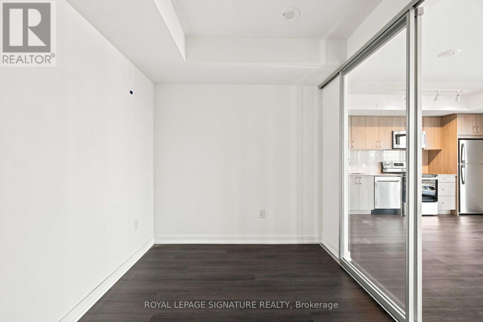 1421 - 4010 Eglinton Avenue W, Toronto, Ontario  M9A 0G5 - Photo 13 - W13654544
