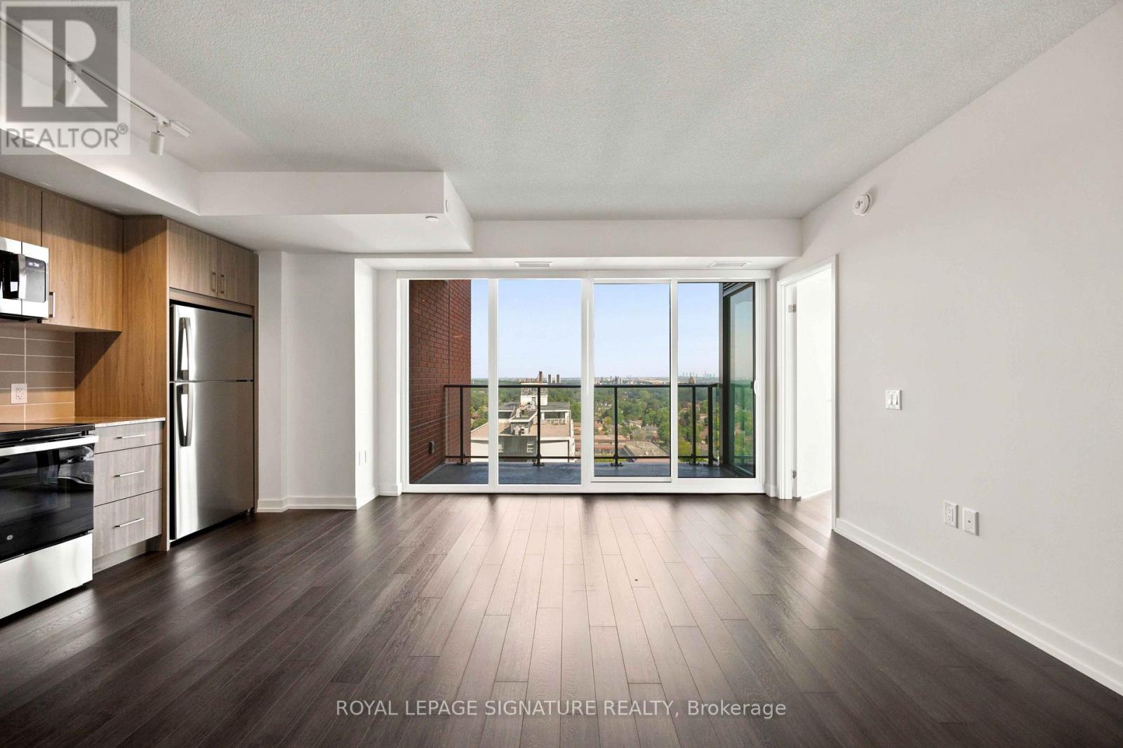 1421 - 4010 Eglinton Avenue W, Toronto, Ontario  M9A 0G5 - Photo 10 - W13654544